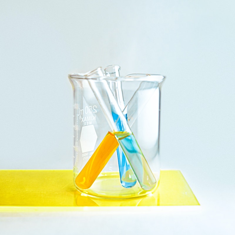 Isolate, Organize, and Deploy: The Benefits of Virtual Environments and Docker for Python